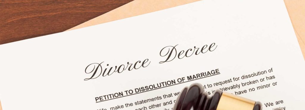 woman finds out her divorce isn’t final days before they were set to get married